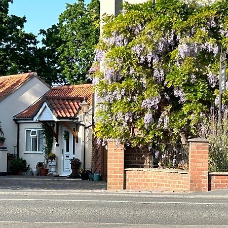 Acorn Cottage Оллертон Экстерьер фото