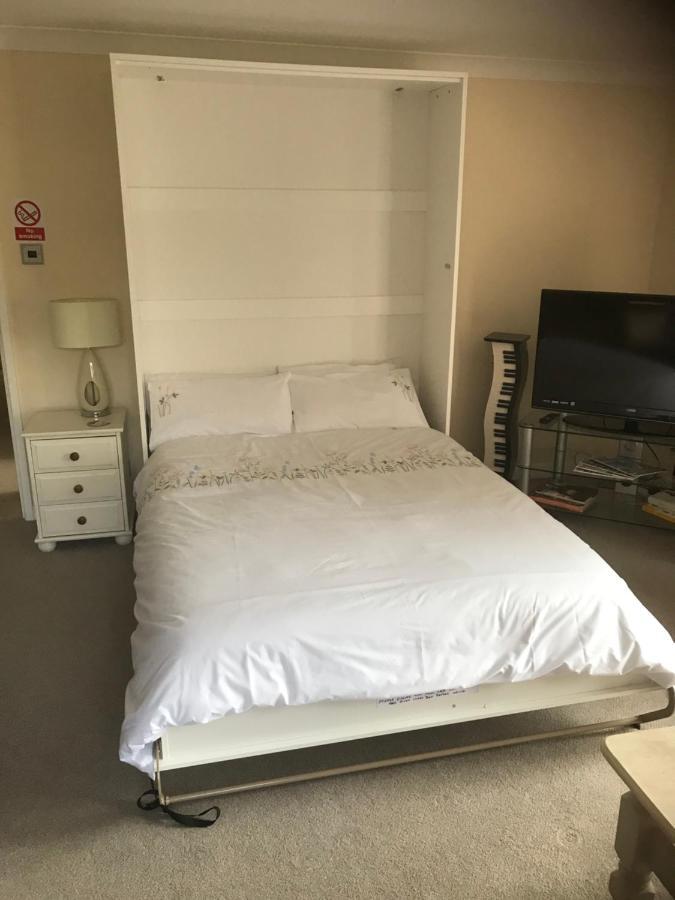 Acorn Cottage Оллертон Экстерьер фото